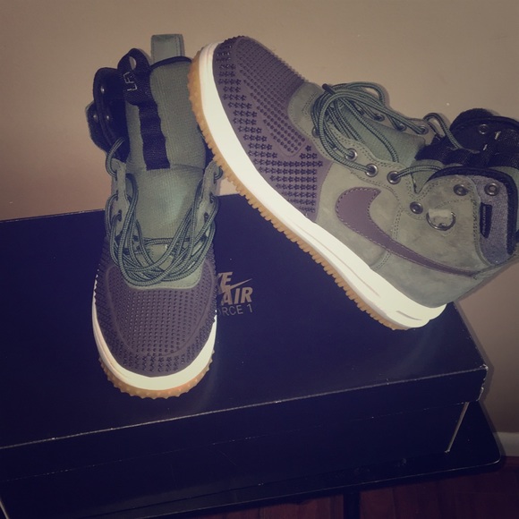 Lunar force 1 duckboot - Picture 1 of 4